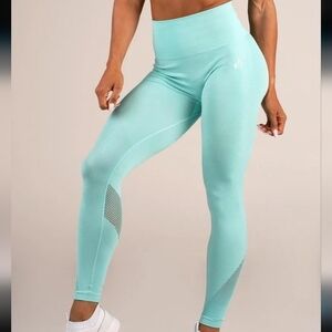 Ryderwear Seamless Staples Leggings โ Aqua Marl โ Size Small
